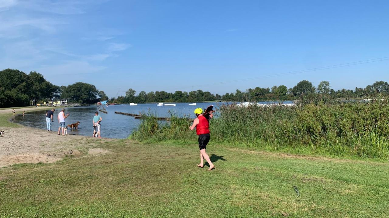 'T Paviljoenhus Bij Sneekermeer Offingawier 外观 照片