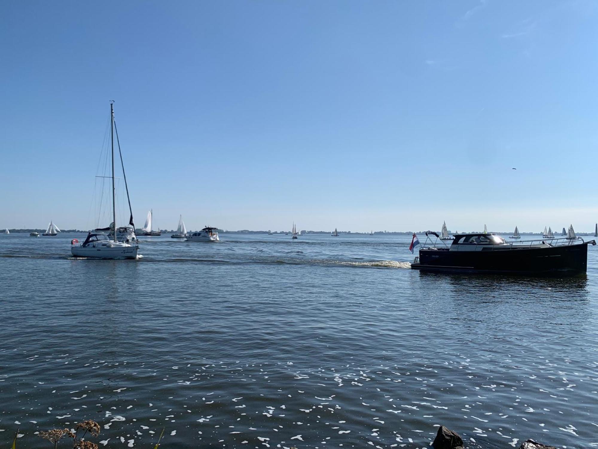'T Paviljoenhus Bij Sneekermeer Offingawier 外观 照片